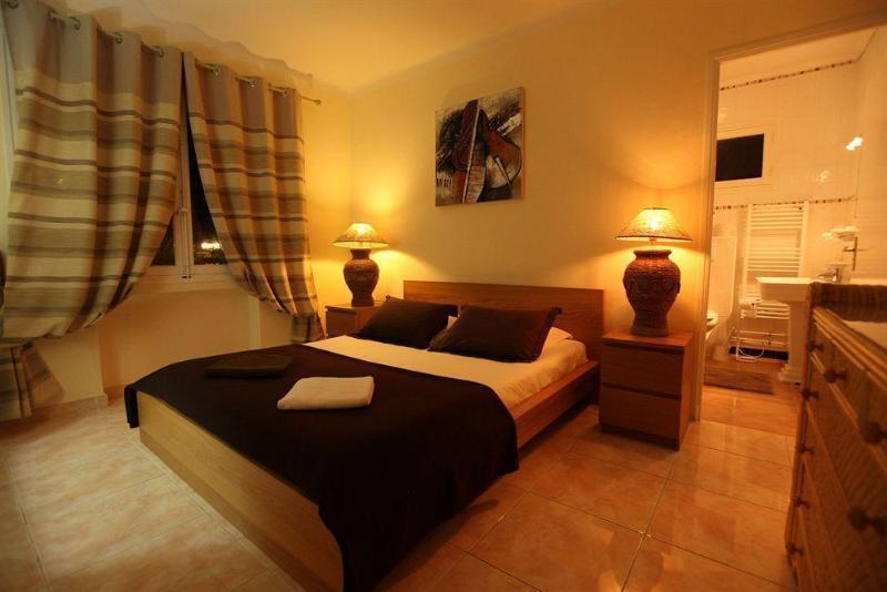 Hotel Villa Maya Gassin Exteriör bild