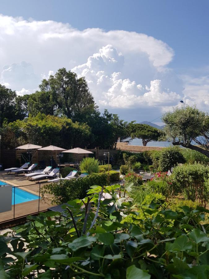 Hotel Villa Maya Gassin Exteriör bild