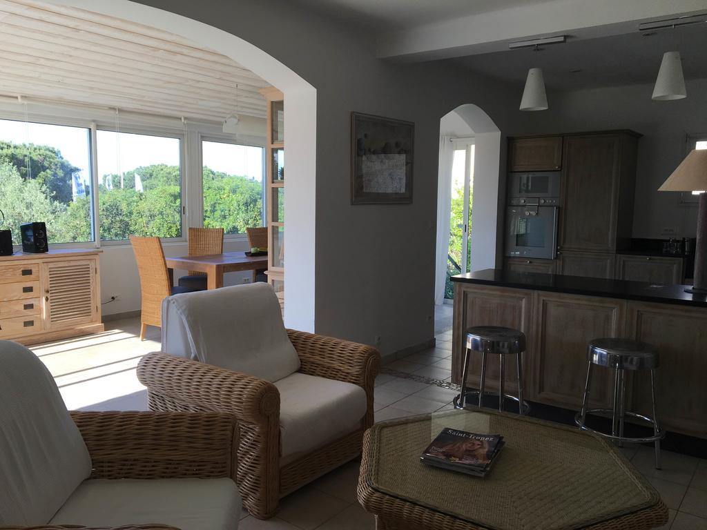 Hotel Villa Maya Gassin Exteriör bild